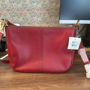 NWT Fossil Jolie Leather scarlet Crossbody Bag